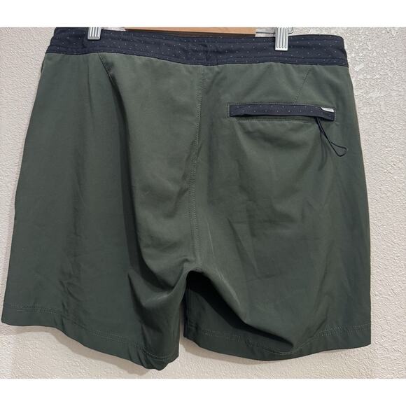Vuori Board Short 5" Men's Size S - Picture 2 of 4